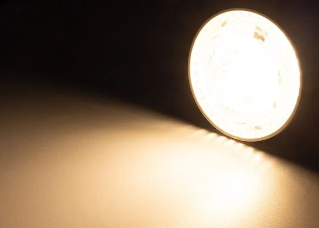 ChiliTec LED Strahler GU10 P90, 840lm, 230V/9W, 38Grad, warmweiß
